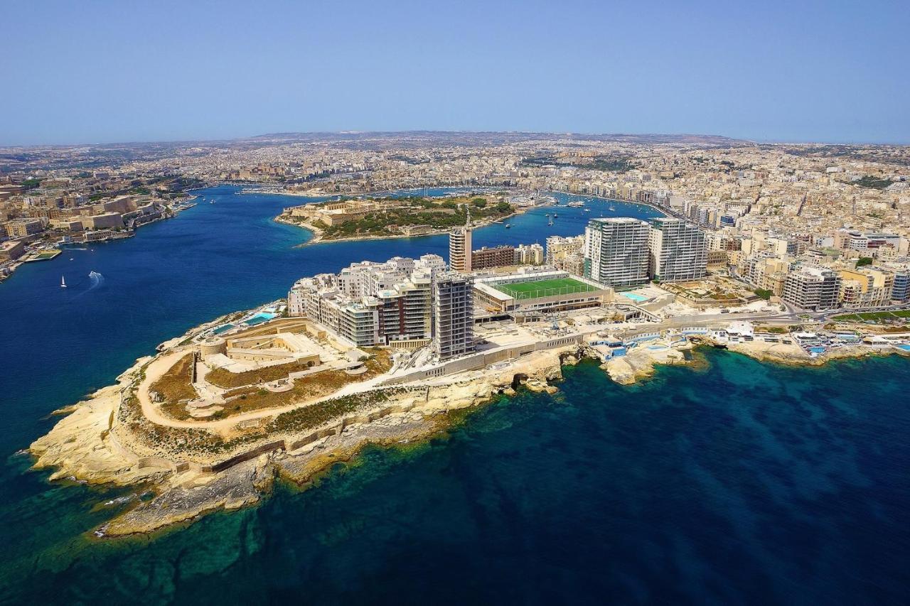 Luxury Apt W/ Side Seaviews And Pool, Top Location Sliema Exterior foto